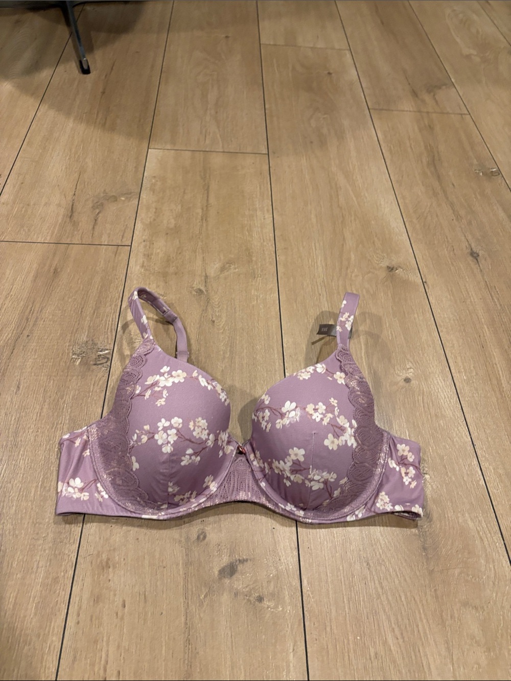 Ambrielle floralBra  size 36B